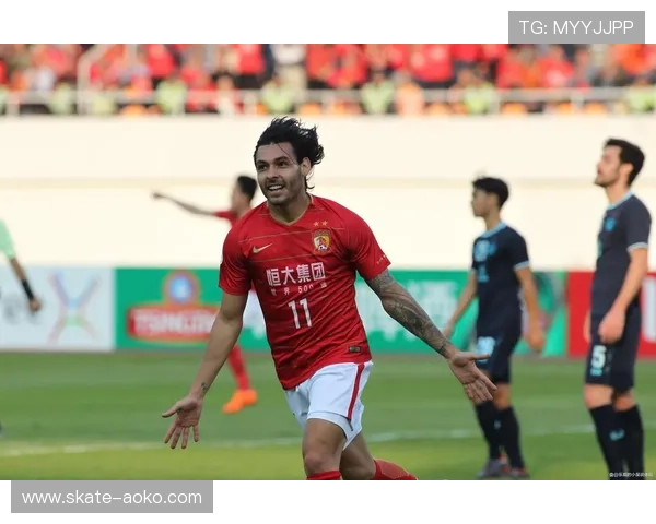 没有足球踢的球星那些年退役后的生活和转型之路
