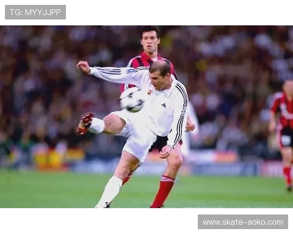 美国足球队历史上最具影响力的球星盘点及其传奇表现解析