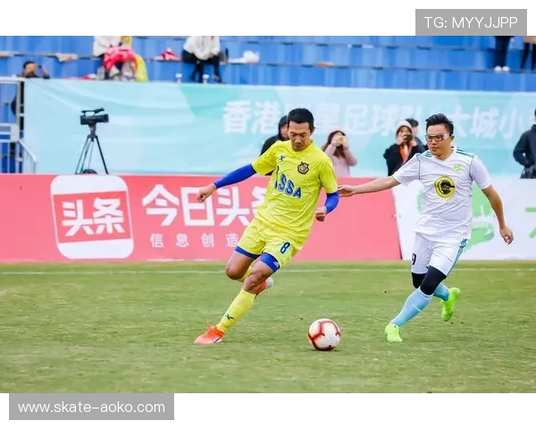 足球明星与球杆的完美结合探索：技术、设计与个性化定制的创新之路